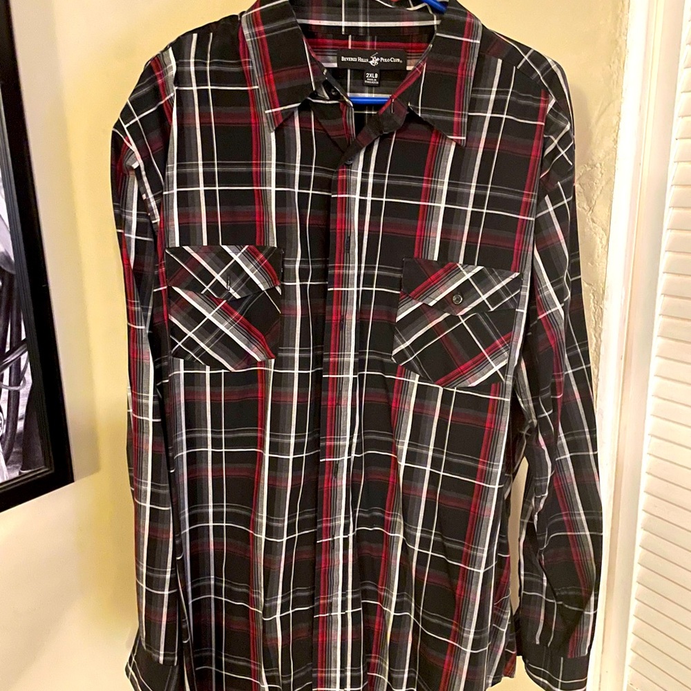 2xl dress up polo no rips smoke free